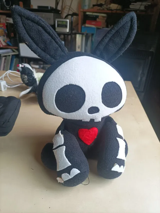 Peluche Coniglio Gotico Skellanimals Nero