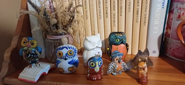 Figure decorative di gufi
