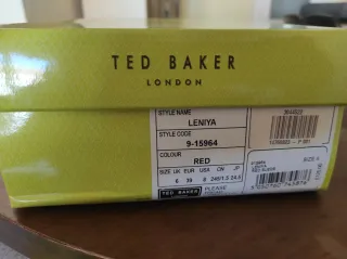 Tacones Rojos Ted Baker