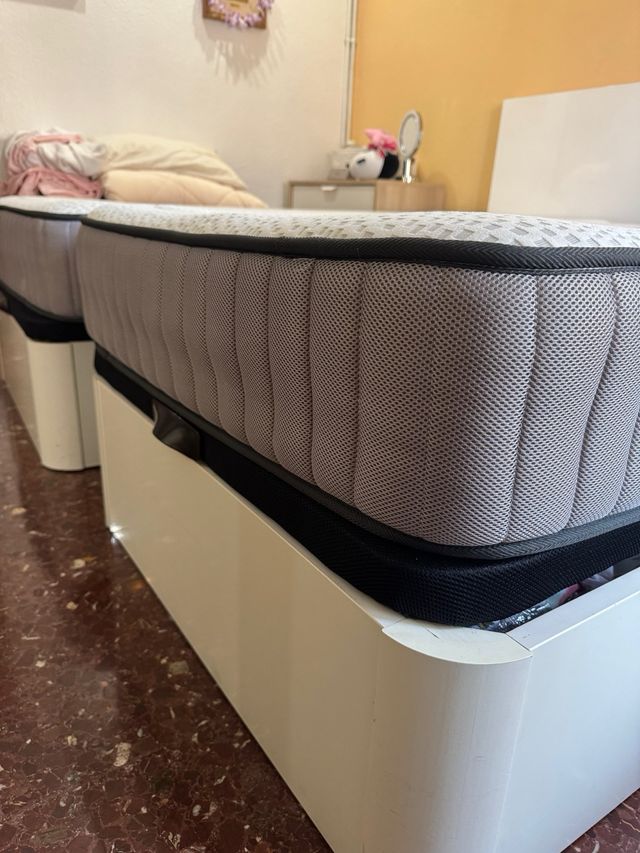 2 Canapés abatibles + 2 colchones viscoelásticos