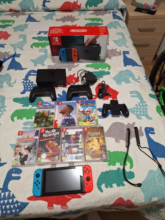 Nintendo Switch Azul/Rojo + Juegos