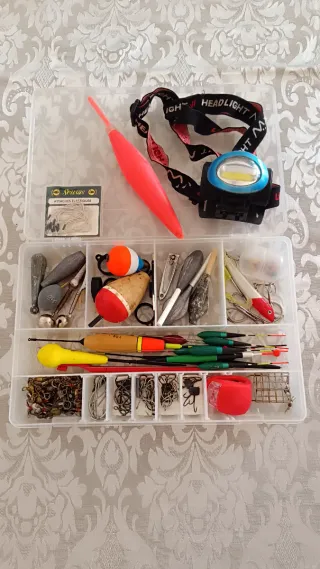 Caja Accesorios Pesca Completa