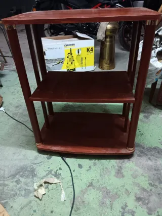 Mesita auxiliar TV y librería madera