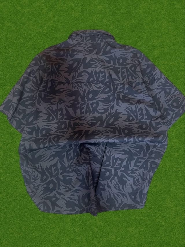 Camisa NoFear estilo 2000s Y2k