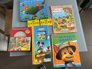 5 cuentos infantiles y 2 cintas con cuentos