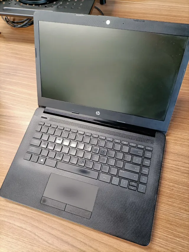 Ordenador portátil HP Negro.