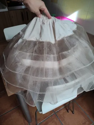 Vestido de gala infantil verde y dorado