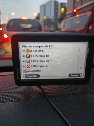 2 GPS, 1 TomTom con Mapas de por Vida. CON RADARES