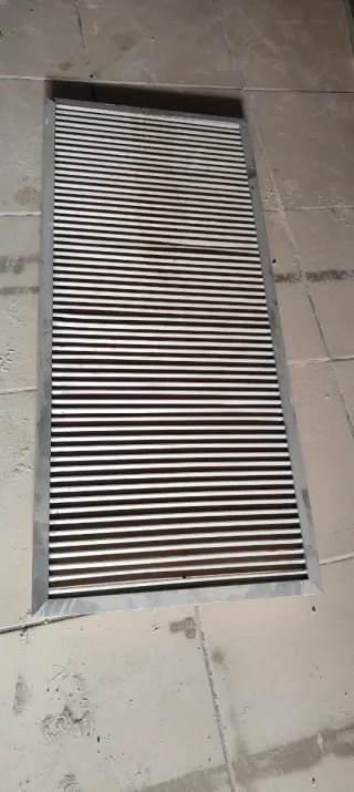 Rejillas de ventilación metálicas