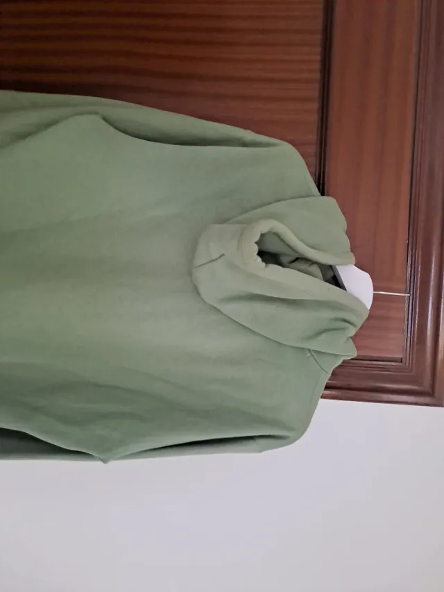 Sudadera Champion Verde con Capucha