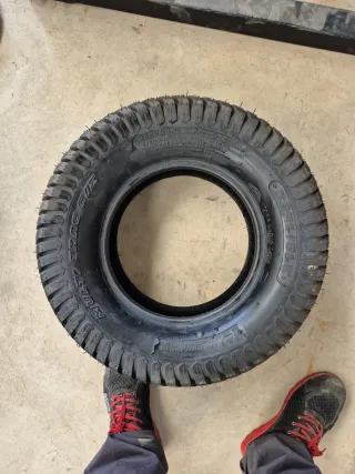 Neumático 23x9.50 R12