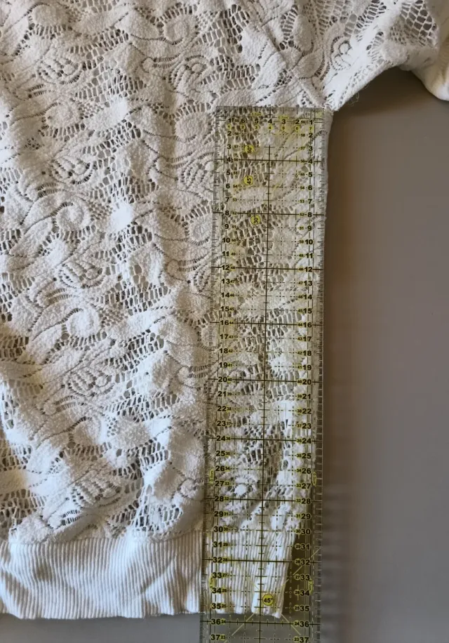 Camiseta blanca de encaje