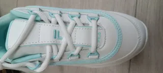 Zapatillas Fila Strada Logo Niña Talla 35