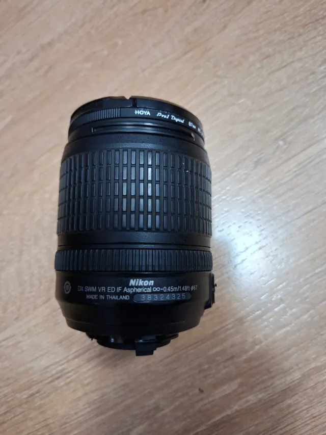 Objetivo Nikon 18-105mm VR DX