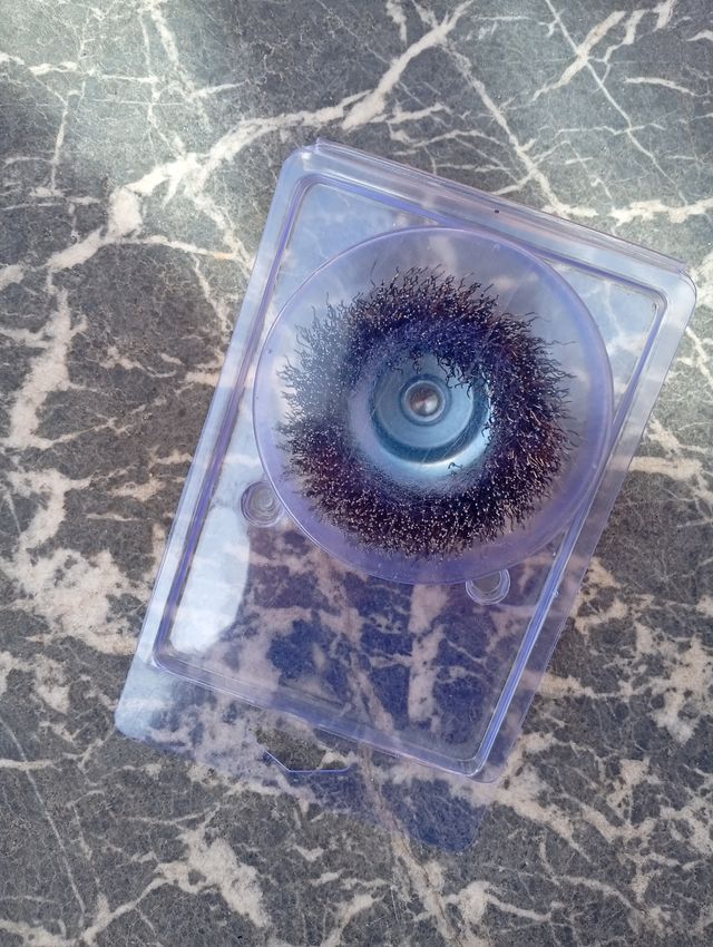 Cepillo metálico para taladro