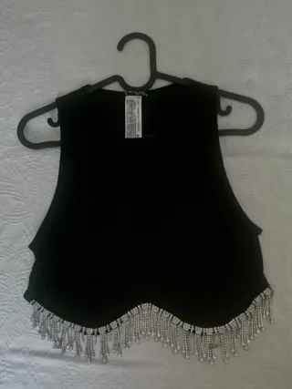 Top Zara Negro con Flecos Brillantes Talla L
