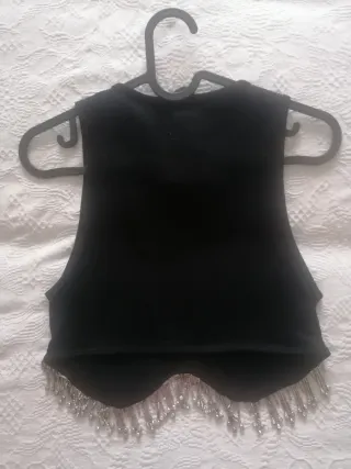 Top Zara Negro con Flecos Brillantes Talla L