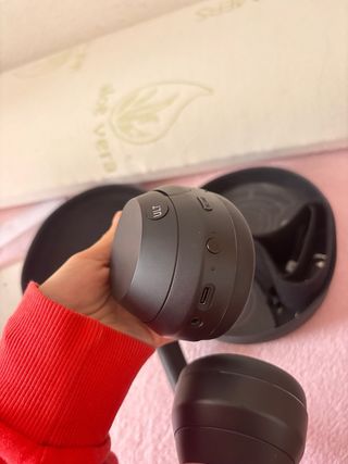 Sony ULT WEAR Negros