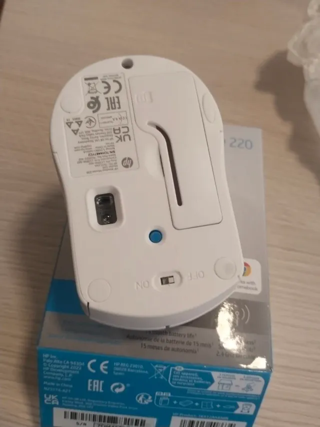 Mouse HP Wireless 220 Branco