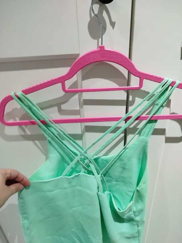 Blusa tirantes Okeysi verde