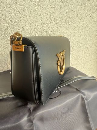 Borsa Pinko Pelle Nera Dettagli Oro