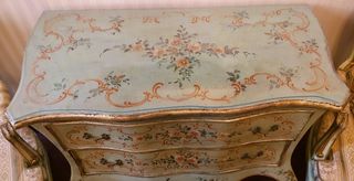 Trumeau antico veneziano con 2 poltrone