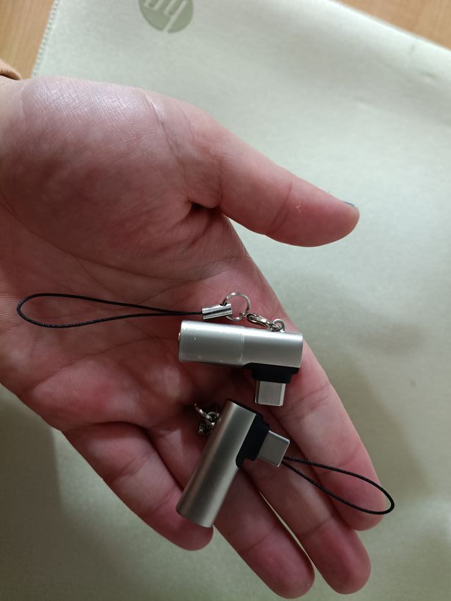 Batería Externa Poweradd + Cable Micro USB