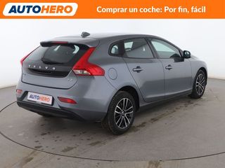 Volvo V40 2.0 T2 Momentum