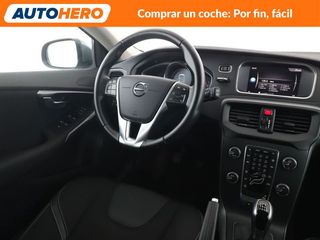 Volvo V40 2.0 T2 Momentum