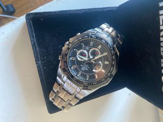 Reloj Casio Edifice Chronograph Plata