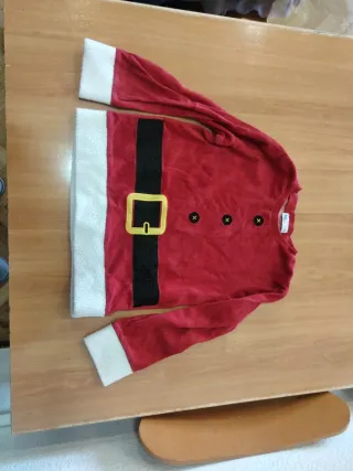 Sudadera, camiseta y pantalones niño 7-10 años