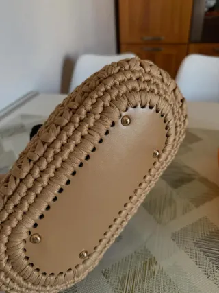 Borsa fatta a mano beige e marrone