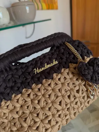 Borsa fatta a mano beige e marrone