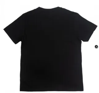 Camiseta Sonic Talla L (2) y XL (2).