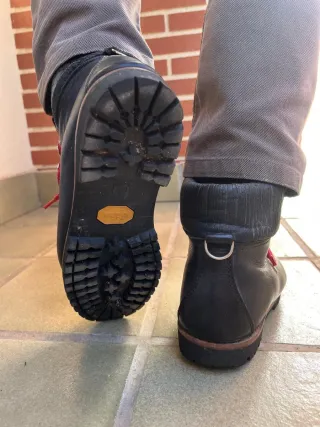 Botas de montaña piel negras talla 43