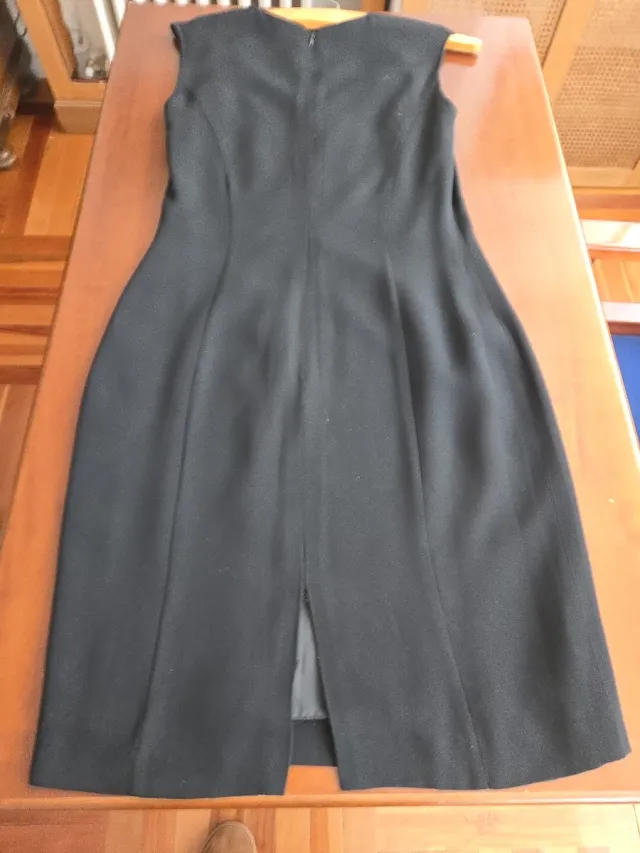 Vestido de crep de lana negro