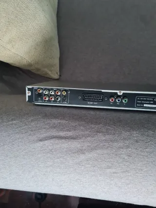 Reproductor DVD gris. LEER DESCRIPCIÓN