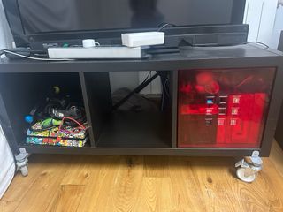 Estantería Negra con Ruedas