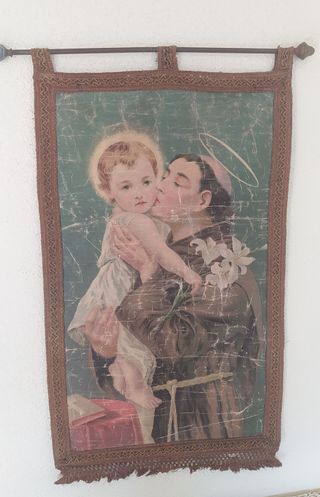 Antiguo tapiz San Antonio y Niño Jesús