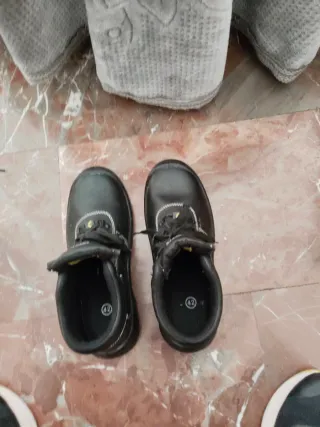 Botas de seguridad negras talla 42