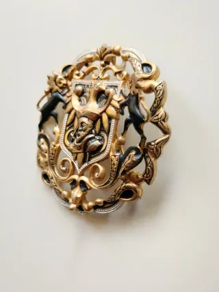 Broche y/o colgante vintage motivos heráldicos.