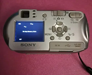 Cámara Sony Cyber-shot 4.1 MP