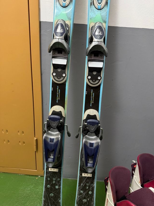 Esquís Dynastar Exclusive 150cm + Botas + Palos