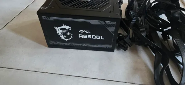 Fuente MSI MAG A650GL 80 Plus Gold 650W Modular