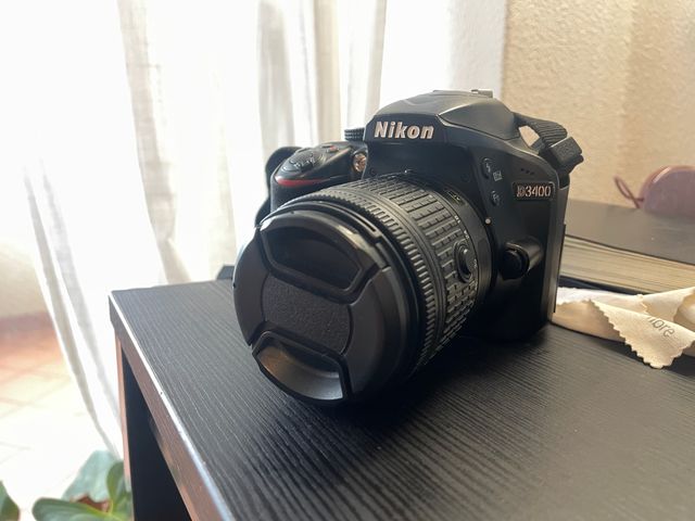 Nikon D3400 + Lente Nikkor AF-P 18-55mm