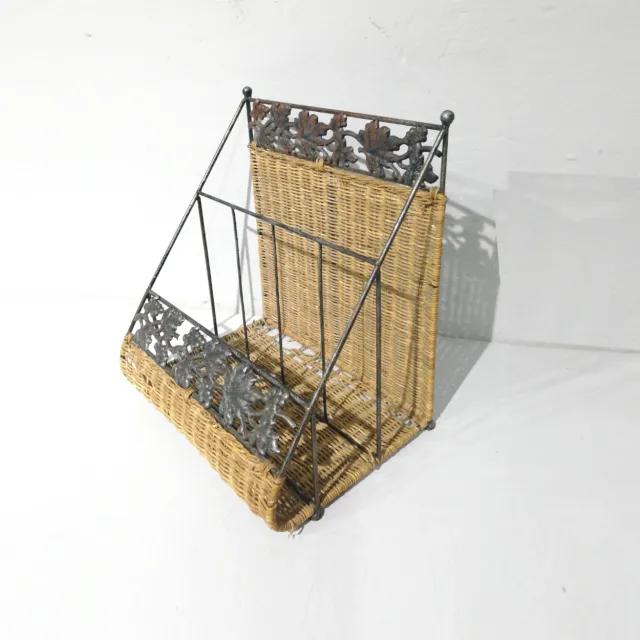 Porta-revistes / Revistero