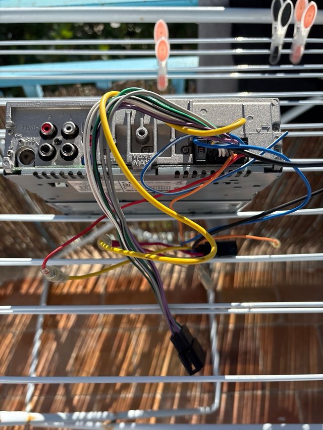 Radio Coche Alpine USB Bluetooth UTS-200BT