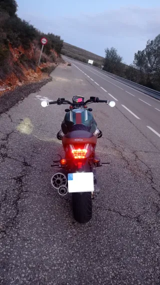 Moto Guzzi Griso 1100