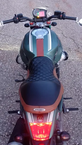 Moto Guzzi Griso 1100
