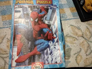 2 Puzzles Spiderman y Looney Tunes